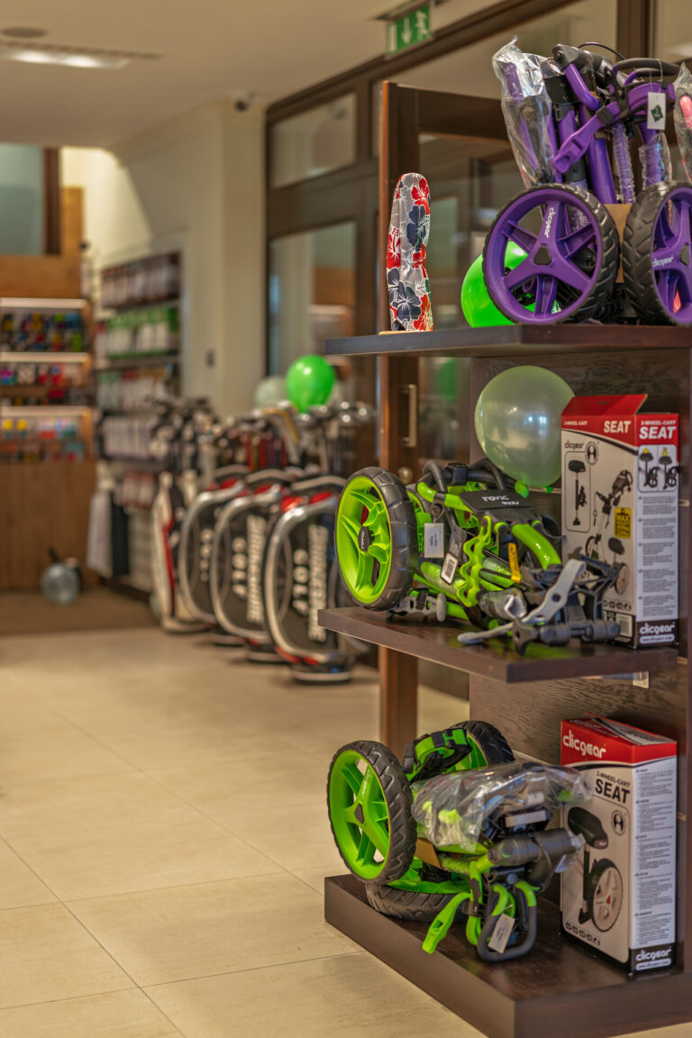 WGC Urban ProShop by Daniel Kaleta-3.jpg_compressed